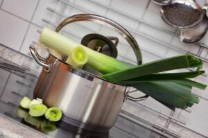 お弁当を美味しく作るための米の冷凍調理方法は？