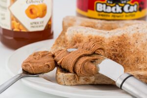 ダイエット中にごはんの量を控えるための効果的な方法は？